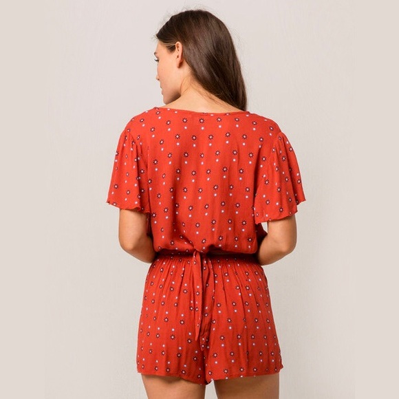 PATRONS OF PEACE Floral Surplice Crop Top - Picture 2 of 10